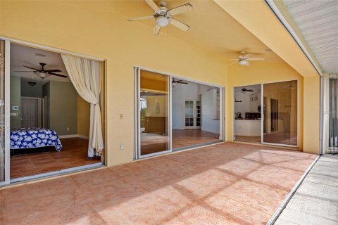 Villa ou maison à vendre à Punta Gorda, Floride: 3 chambres, 234.11 m2 № 1350100 - photo 26