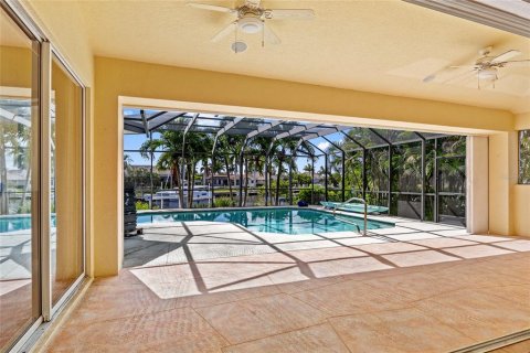 Villa ou maison à vendre à Punta Gorda, Floride: 3 chambres, 234.11 m2 № 1350100 - photo 25