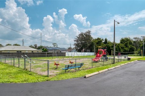 Villa ou maison à vendre à Kissimmee, Floride: 4 chambres, 175.4 m2 № 1318234 - photo 20