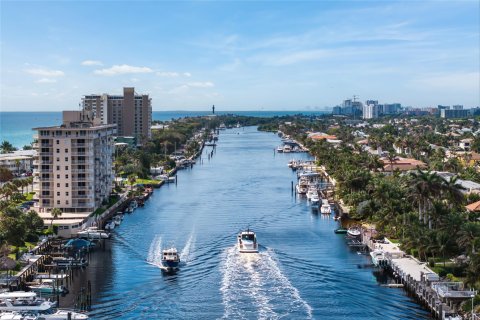 Copropriété à vendre à Hillsboro Beach, Floride: 3 chambres, 361.39 m2 № 1094030 - photo 27