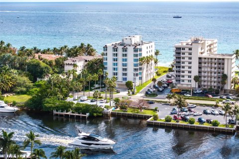 Condo in Hillsboro Beach, Florida, 3 bedrooms  № 1094030 - photo 28