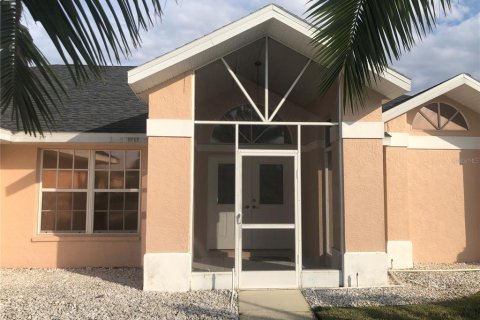Casa en venta en Punta Gorda, Florida, 3 dormitorios, 168.9 m2 № 924186 - foto 4