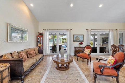 Casa en venta en Palmetto Bay, Florida, 5 dormitorios, 332.78 m2 № 1117238 - foto 13
