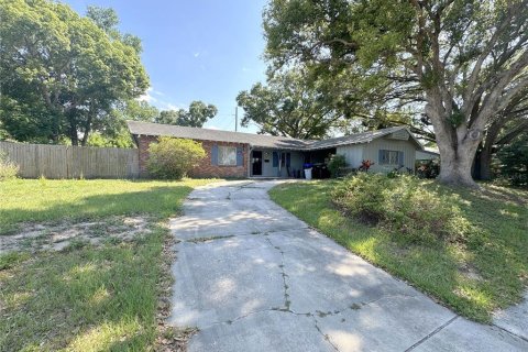 Villa ou maison à vendre à Orlando, Floride: 3 chambres, 142.7 m2 № 1391266 - photo 1