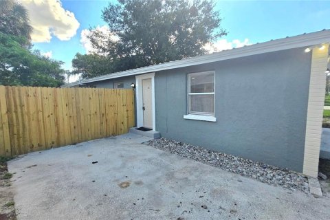 Casa en venta en Tampa, Florida, 3 dormitorios, 115.76 m2 № 1391265 - foto 23