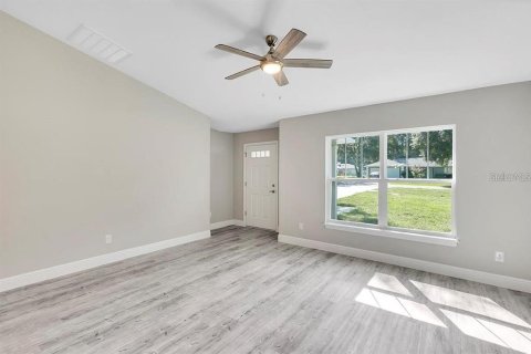 Casa en venta en Ocala, Florida, 3 dormitorios, 134.99 m2 № 1422706 - foto 3