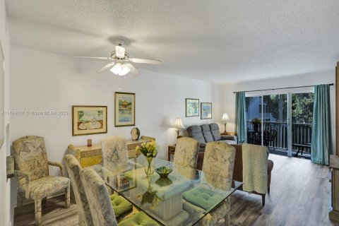 Copropriété à vendre à Dania Beach, Floride: 1 chambre, 78.97 m2 № 849341 - photo 9