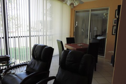 Condominio en venta en Boynton Beach, Florida, 2 dormitorios, 206.89 m2 № 855513 - foto 15