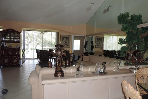 Copropriété à vendre à Boynton Beach, Floride: 2 chambres, 206.89 m2 № 855513 - photo 24