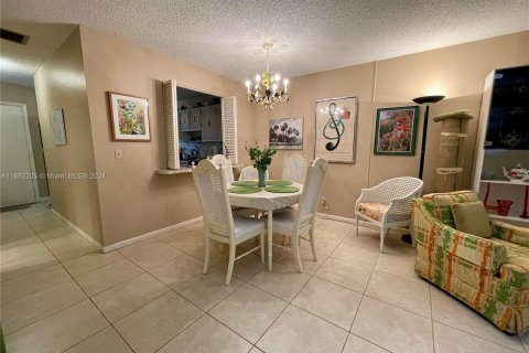 Condominio en venta en Delray Beach, Florida, 2 dormitorios, 87.7 m2 № 1417771 - foto 12