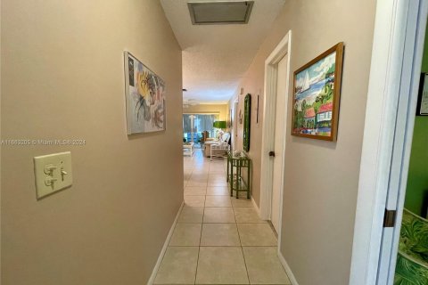 Condominio en venta en Delray Beach, Florida, 2 dormitorios, 87.7 m2 № 1417771 - foto 10