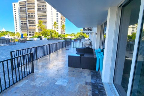 Condominio en venta en Highland Beach, Florida, 2 dormitorios, 131.18 m2 № 750283 - foto 19