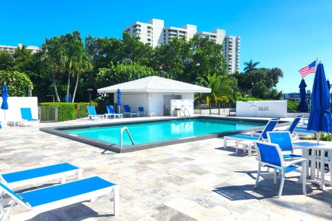 Condominio en venta en Highland Beach, Florida, 2 dormitorios, 131.18 m2 № 750283 - foto 8