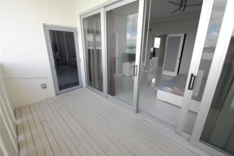 Copropriété à vendre à Miami Beach, Floride: 1 chambre, 83.61 m2 № 1389844 - photo 9