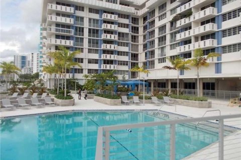 Copropriété à vendre à Miami Beach, Floride: 1 chambre, 83.61 m2 № 1389844 - photo 17