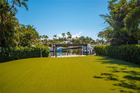 Villa ou maison à vendre à Lighthouse Point, Floride: 6 chambres, 471.48 m2 № 1188663 - photo 10