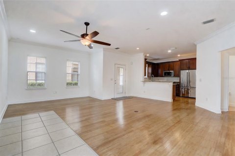 Condo in Orlando, Florida, 3 bedrooms  № 1382670 - photo 6