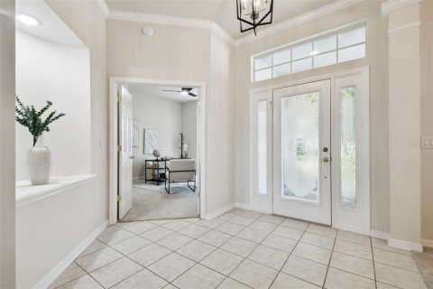 House in Tampa, Florida 5 bedrooms, 293.29 sq.m. № 1382669 - photo 6