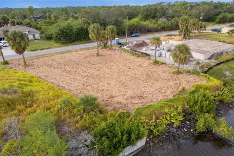 Terreno en venta en Port Charlotte, Florida № 1283314 - foto 3