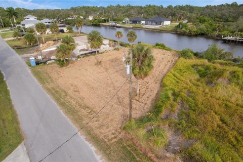 Land in Port Charlotte, Florida № 1283314 - photo 2