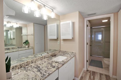 Copropriété à louer à Sarasota, Floride: 2 chambres, 118.91 m2 № 923014 - photo 21