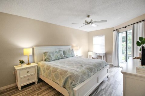 Condo in Sarasota, Florida, 2 bedrooms  № 923014 - photo 16