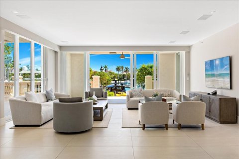 Copropriété à vendre à Miami Beach, Floride: 4 chambres, 298.77 m2 № 1095766 - photo 3