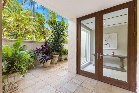 Copropriété à vendre à Miami Beach, Floride: 4 chambres, 298.77 m2 № 1095766 - photo 10