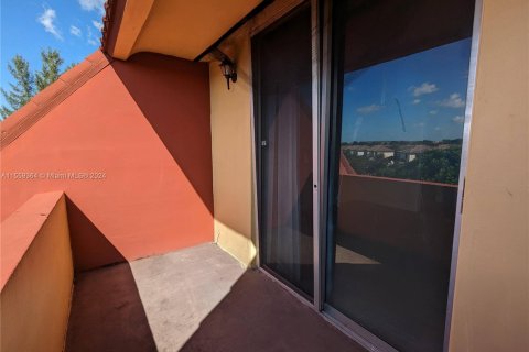 Condominio en venta en Miramar, Florida, 2 dormitorios, 116.13 m2 № 1097252 - foto 26