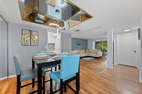 Copropriété à vendre à Lauderhill, Floride: 1 chambre, 74.32 m2 № 1277794 - photo 2