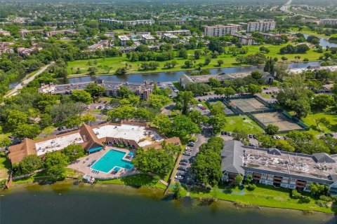 Copropriété à vendre à Lauderhill, Floride: 1 chambre, 74.32 m2 № 1277794 - photo 18