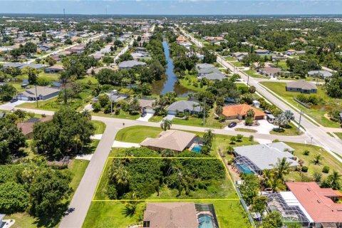 Terreno en venta en Port Charlotte, Florida № 1263644 - foto 3