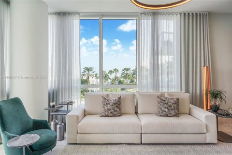 Condo in Miami Beach, Florida, 3 bedrooms  № 711756 - photo 4