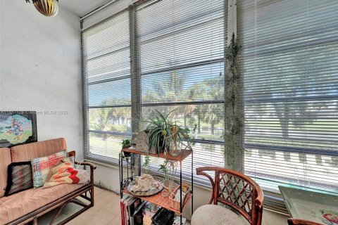 Condominio en venta en Deerfield Beach, Florida, 2 dormitorios, 92.9 m2 № 850978 - foto 17
