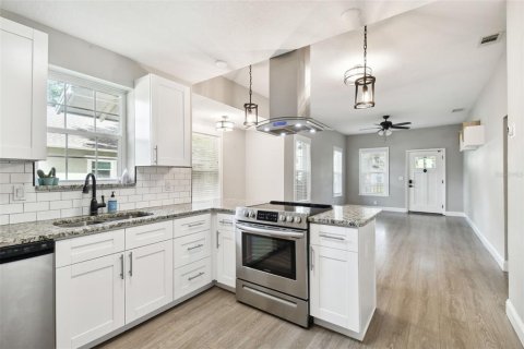 Villa ou maison à vendre à Tampa, Floride: 3 chambres, 121.61 m2 № 1369943 - photo 27