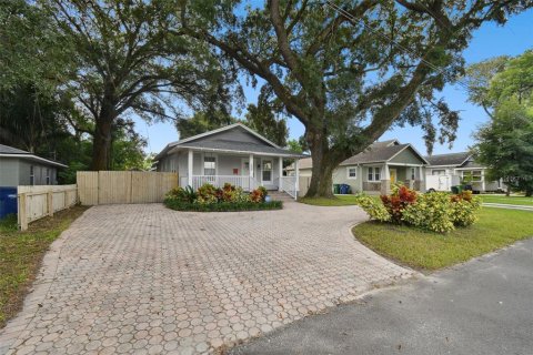 Villa ou maison à vendre à Tampa, Floride: 3 chambres, 121.61 m2 № 1369943 - photo 4