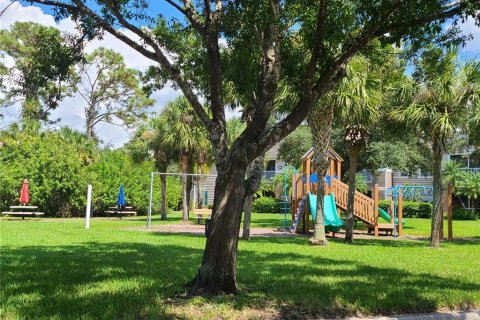 Copropriété à louer à Lakewood Ranch, Floride: 3 chambres, 123 m2 № 1369980 - photo 8