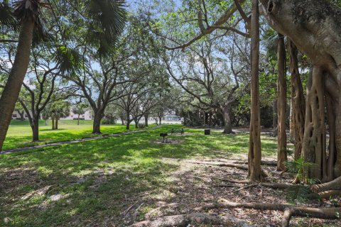 Copropriété à vendre à Boca Raton, Floride: 2 chambres, 86.86 m2 № 1178319 - photo 11