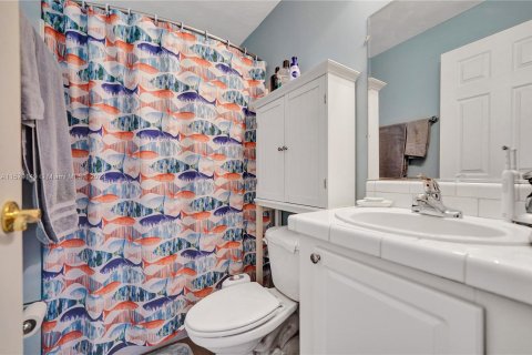 Condo in Dania Beach, Florida, 2 bedrooms  № 1153955 - photo 7