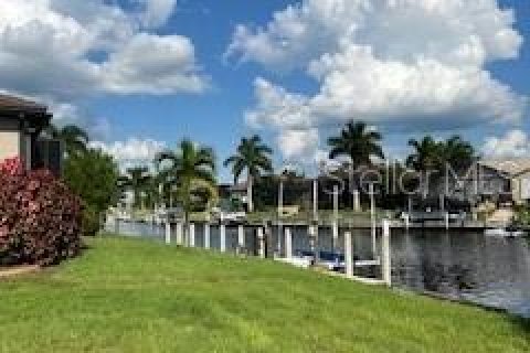 Terreno en venta en Punta Gorda, Florida № 1374759 - foto 1