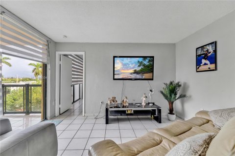 Copropriété à vendre à Miami, Floride: 2 chambres, 83.43 m2 № 1395110 - photo 6