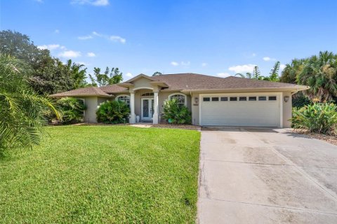 Villa ou maison à vendre à North Port, Floride: 3 chambres, 175.49 m2 № 1317520 - photo 4