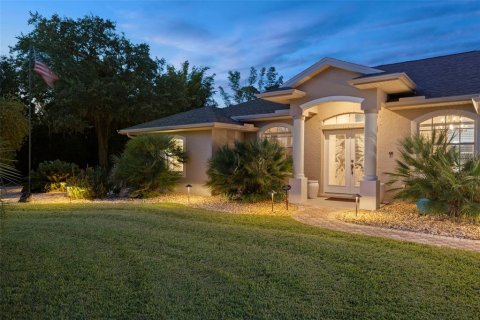 Villa ou maison à vendre à North Port, Floride: 3 chambres, 175.49 m2 № 1317520 - photo 2