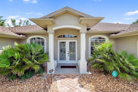 Villa ou maison à vendre à North Port, Floride: 3 chambres, 175.49 m2 № 1317520 - photo 9