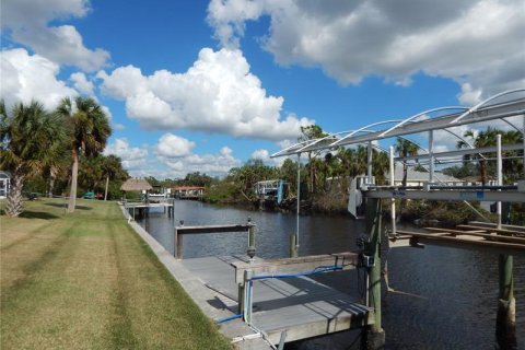 Terrain à vendre à Port Charlotte, Floride № 242218 - photo 11