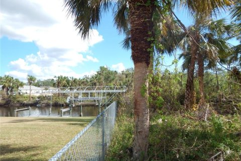 Terrain à vendre à Port Charlotte, Floride № 242218 - photo 7