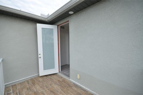 Immobilier commercial à vendre à Port Charlotte, Floride: 243.31 m2 № 1259553 - photo 25