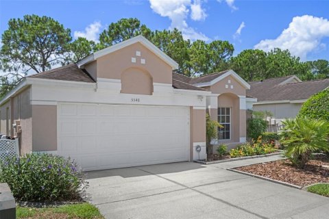 Casa en venta en Wesley Chapel, Florida, 3 dormitorios, 165.37 m2 № 1259552 - foto 2