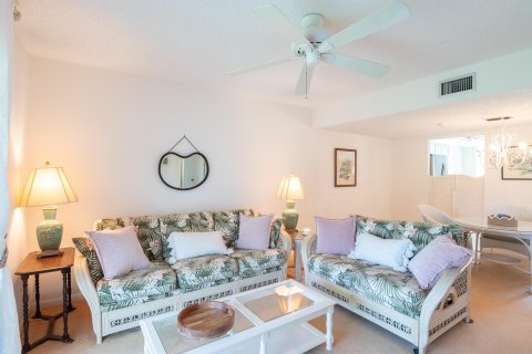 Condo in Jupiter, Florida, 2 bedrooms  № 1182295 - photo 11