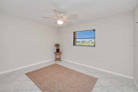 Villa ou maison à vendre à Punta Gorda, Floride: 3 chambres, 217.11 m2 № 1286053 - photo 28